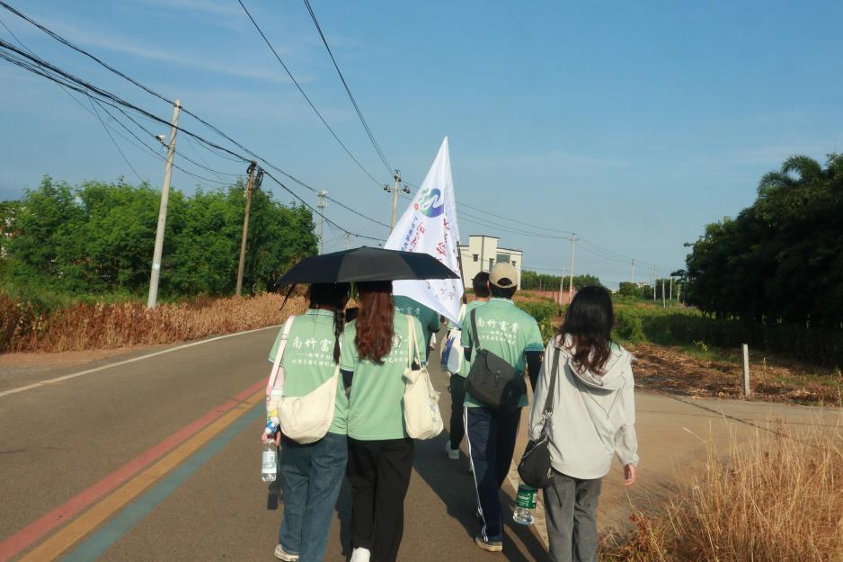 深入農戶種植，助力鄉村振興