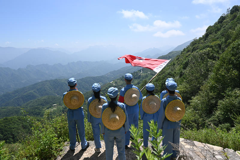 重外院學子三下鄉：走進城口縣紅軍村，書寫青年鄉村實踐故