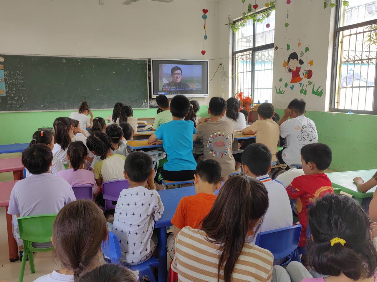 河海學子三下鄉：向孩子們傳播新農人的故事