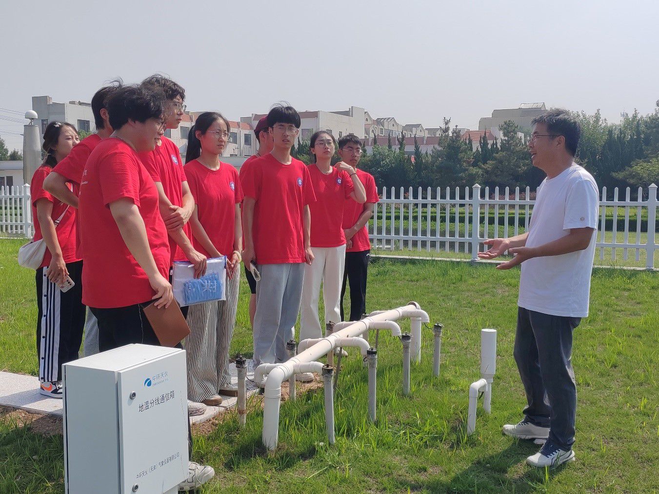 “青襟數(shù)維，共護黃河”實踐團赴東營市氣象局調(diào)研實踐，以氣象知識助力黃河流域生態(tài)保