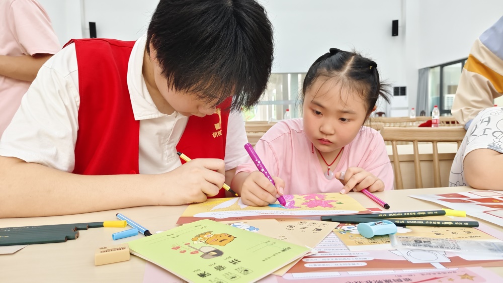 春風化雨育英才，智苗計劃助夢翔